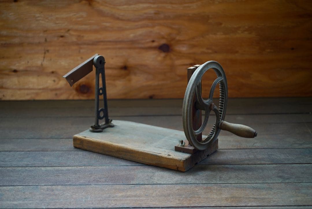 稀少/アンティーク/当時物/蔵出し/古道具/鉄製/木製/糸巻き機/糸巻き/歯車