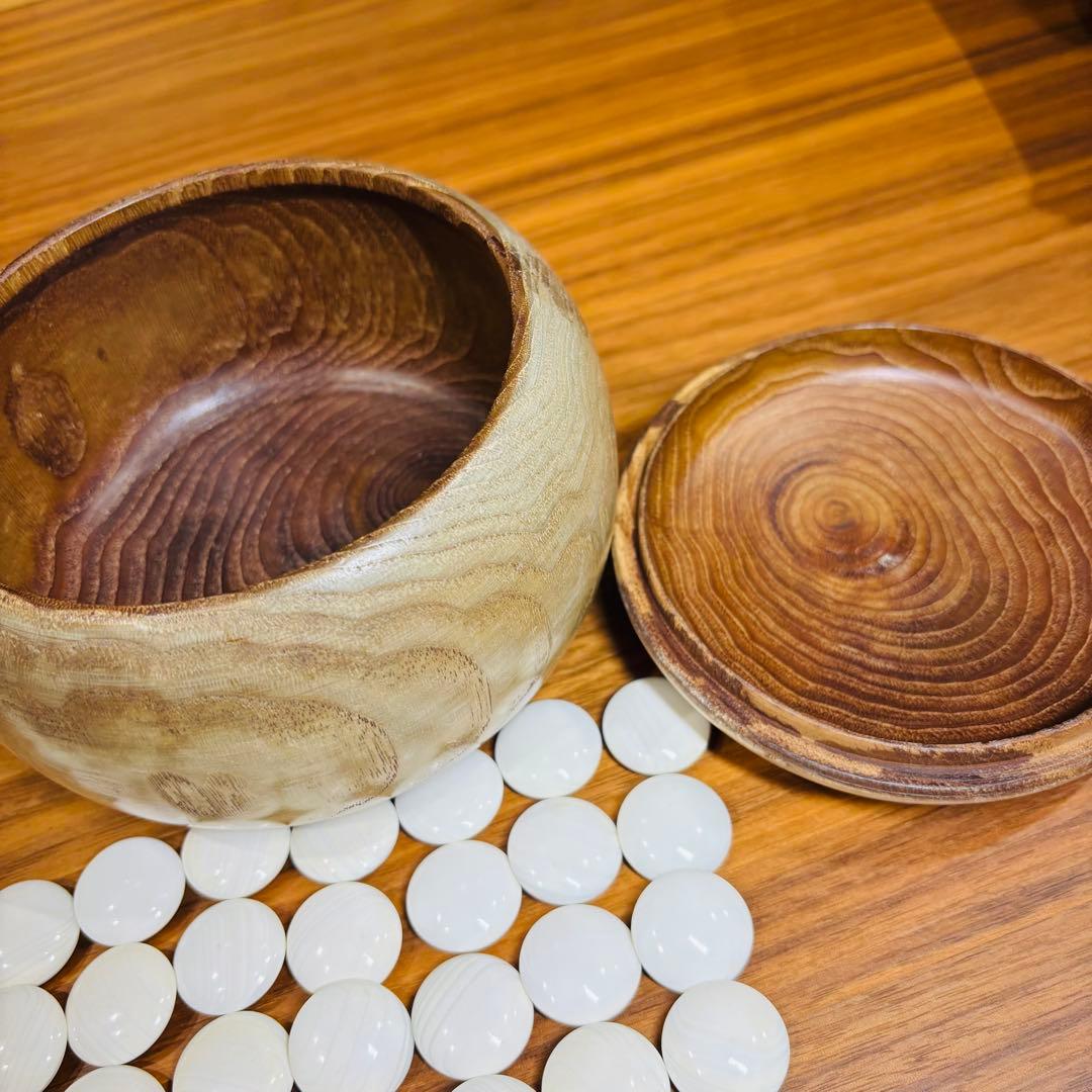 囲碁　碁石　雪印　蛤碁石　那智黒　ケース付き　洗浄済み　ハマグリ180