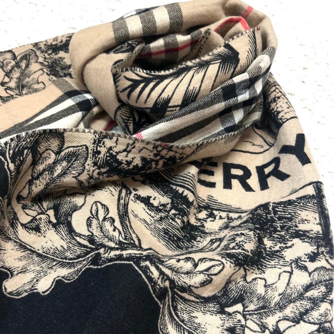 ピーナツさま　バーバリー BURBERRY リバーシブルEKD カシミアストール