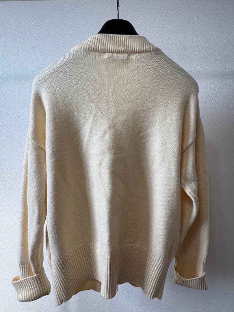 AMI PARIS アミパリス ハートロゴニットカーディガン