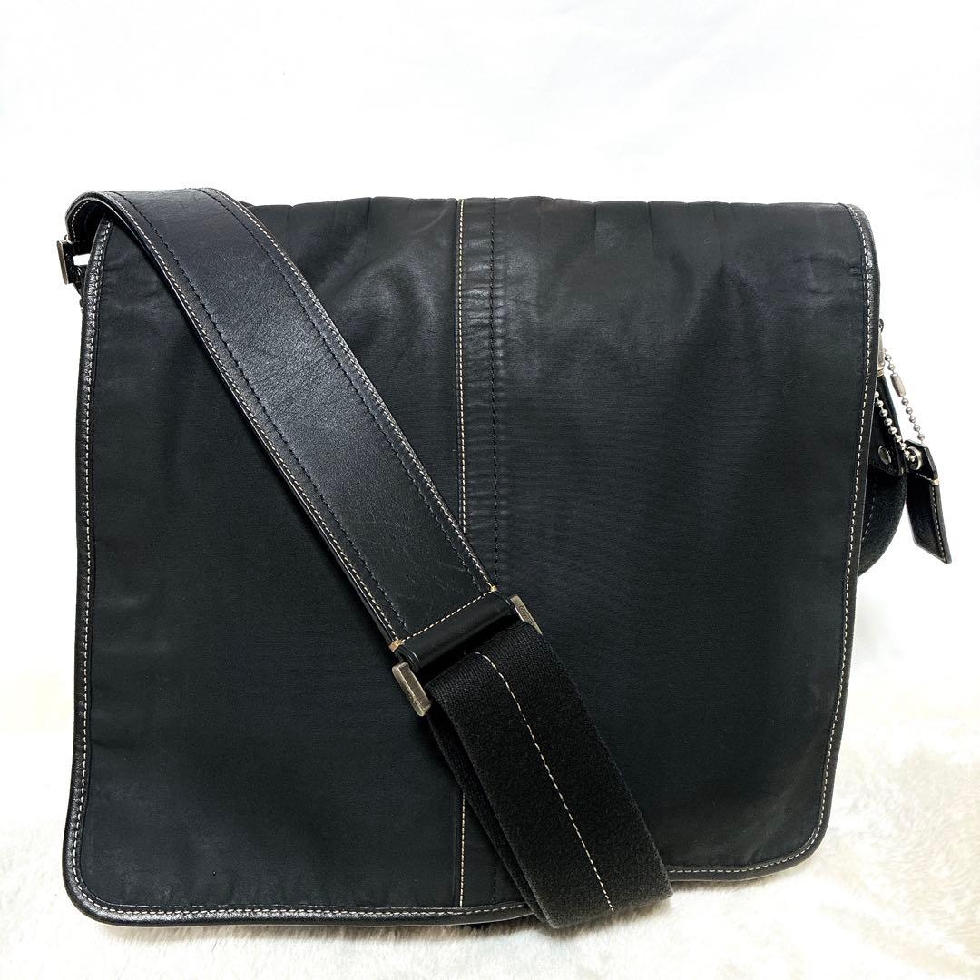 COACH コーチ　ブラック　メッセンジャーバッグ　ショルダーバッグ