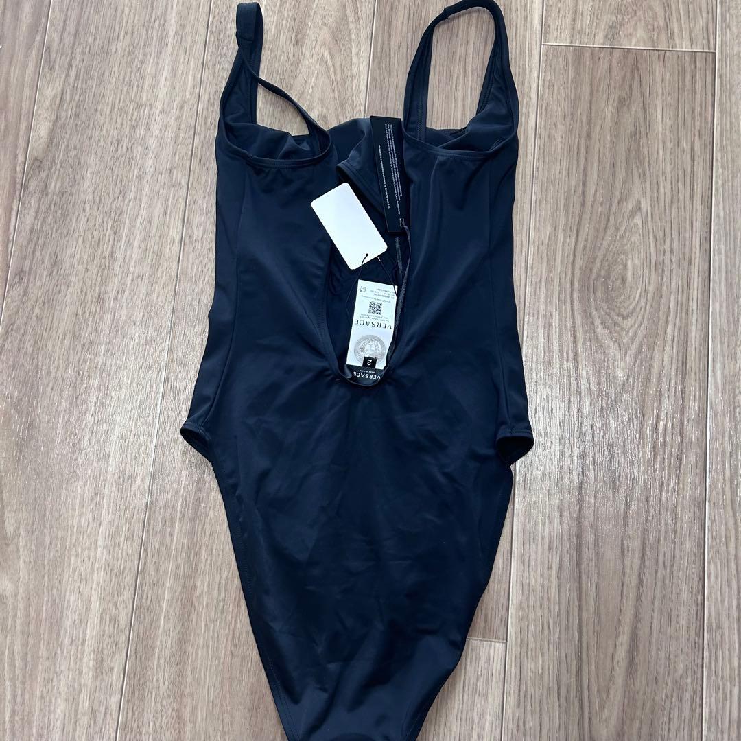 新品　VERSACE ヴェルサーチェ　ヴェルサーチ　水着　メデューサ　ビキニ