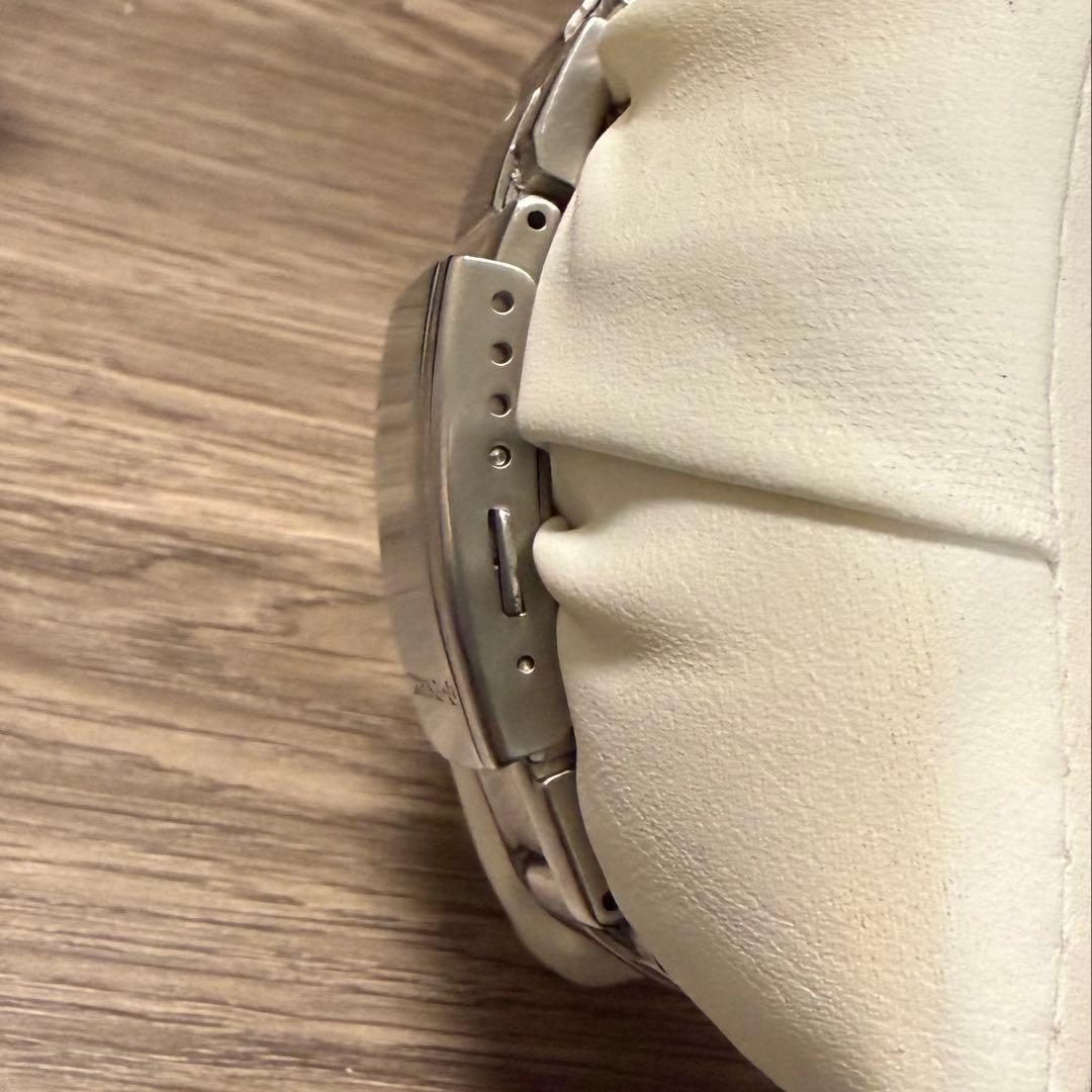 G-SHOCK GST-W100D-1A2JF アナログ時計　ソーラー　電波