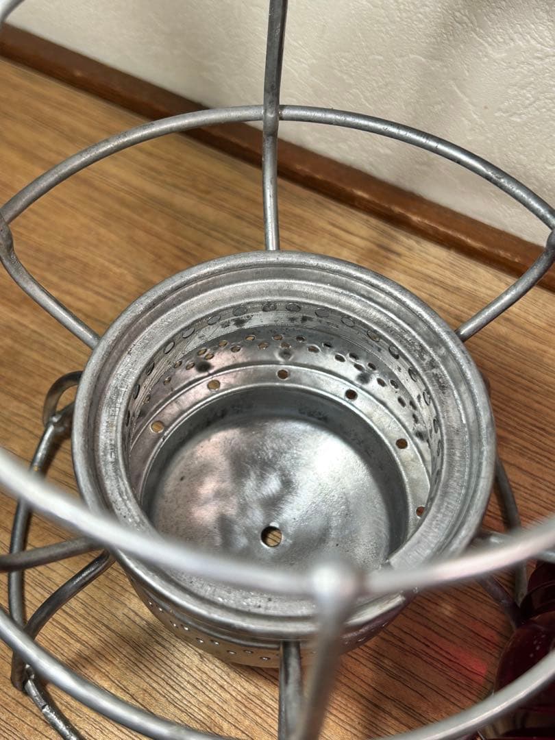 ADLAKE KERO LIONEL 赤フレネル レイルロードランタン