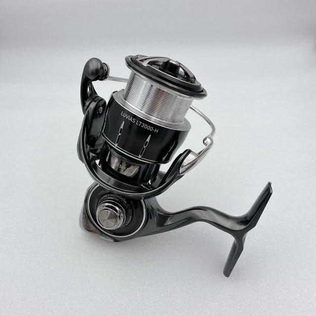 【極美品】DAIWA ダイワ LUVIAS 20ルビアス LT3000-H