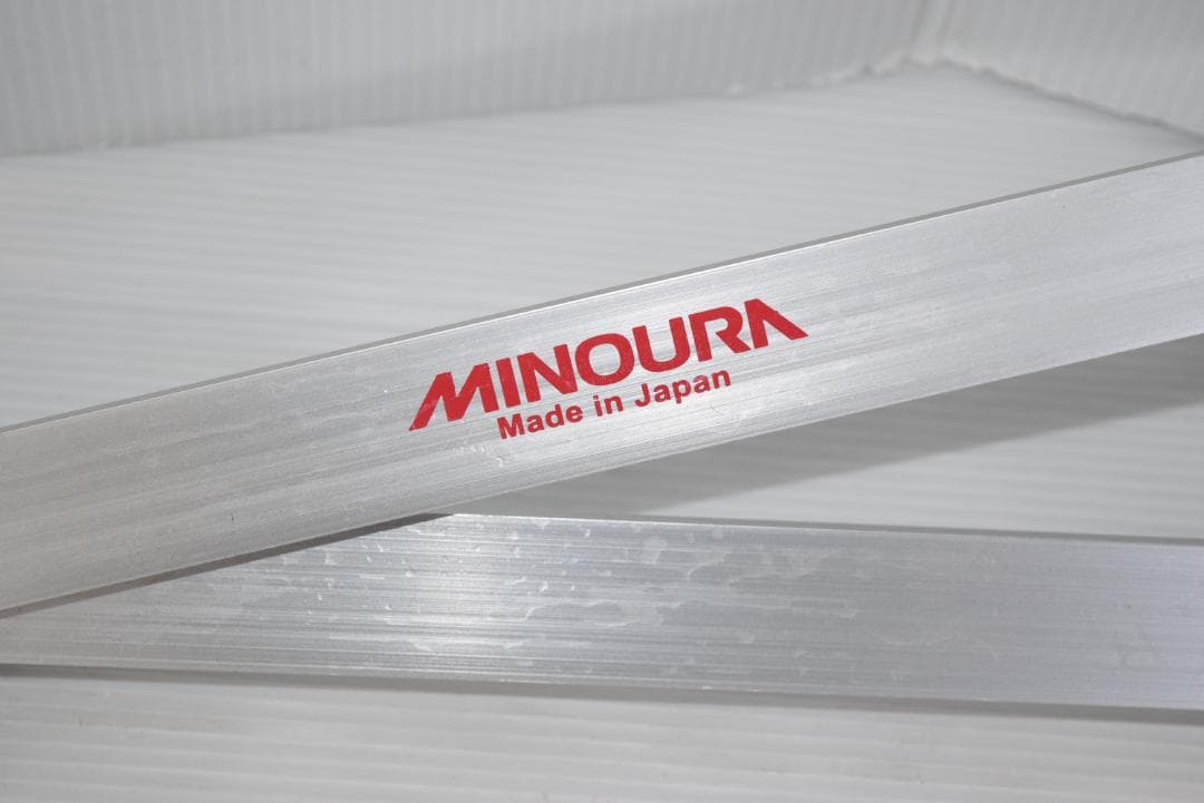 ミノウラ MINOURA FT-1 振れ取り台 センターゲージ ２点セット