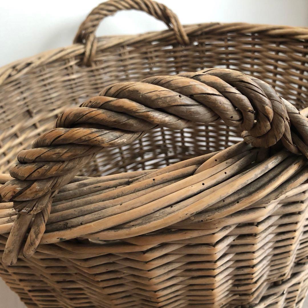 【大幅値下げ・再開】大きなフレンチアンティークパニエ（かご/バスケット）