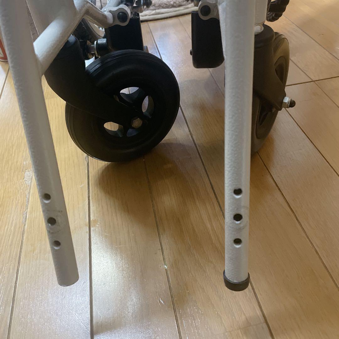 自動ブレーキ転倒防止機能 ミキ とまっティ MBY-41B Miki自走用車椅子