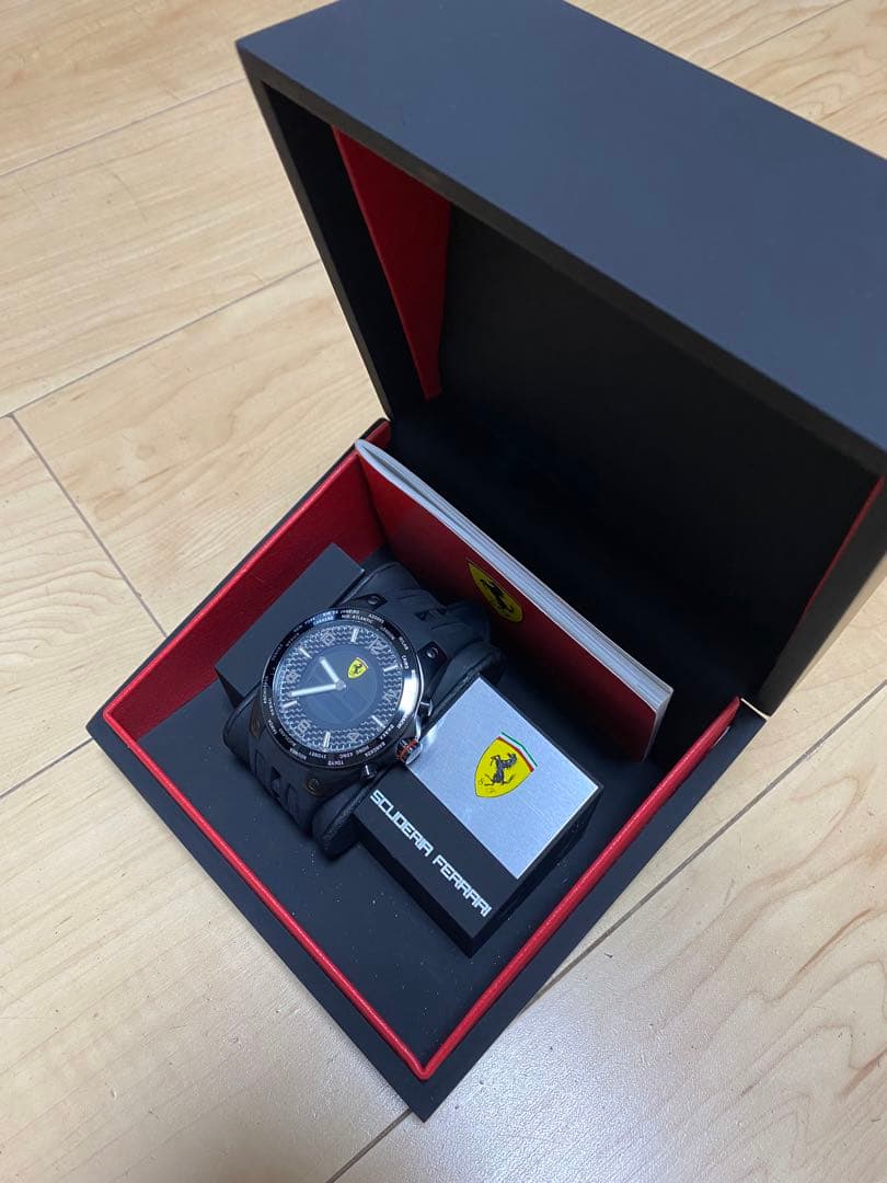 K*g様 フェラーリウォッチ
