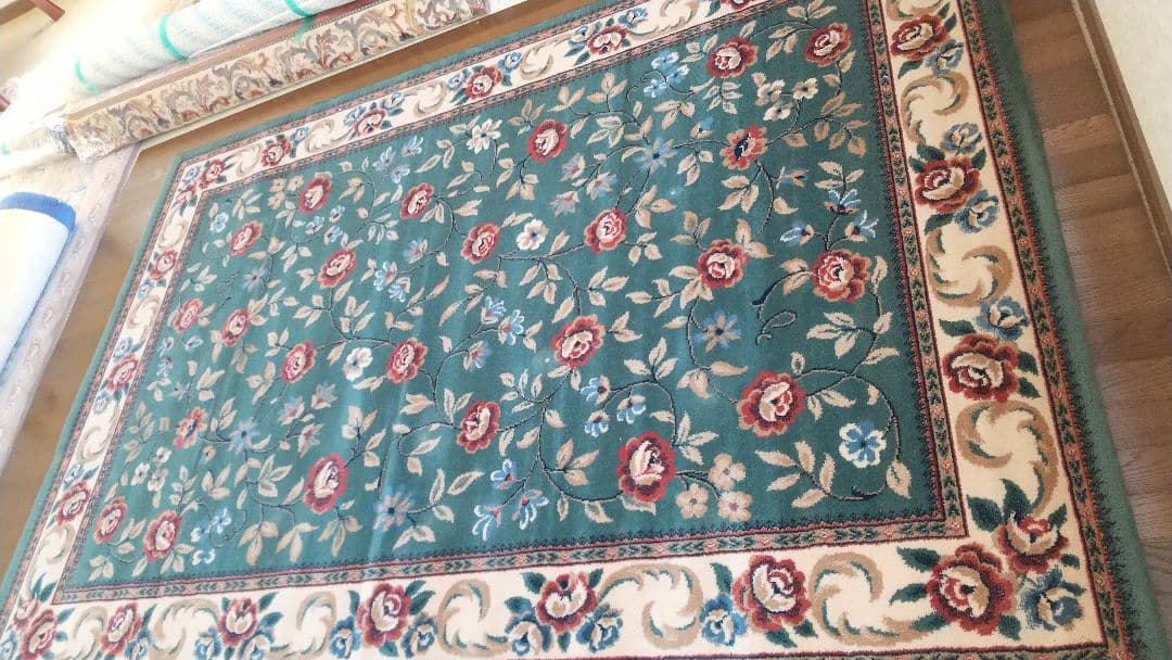 【未使用品】ベルギー製 絨毯