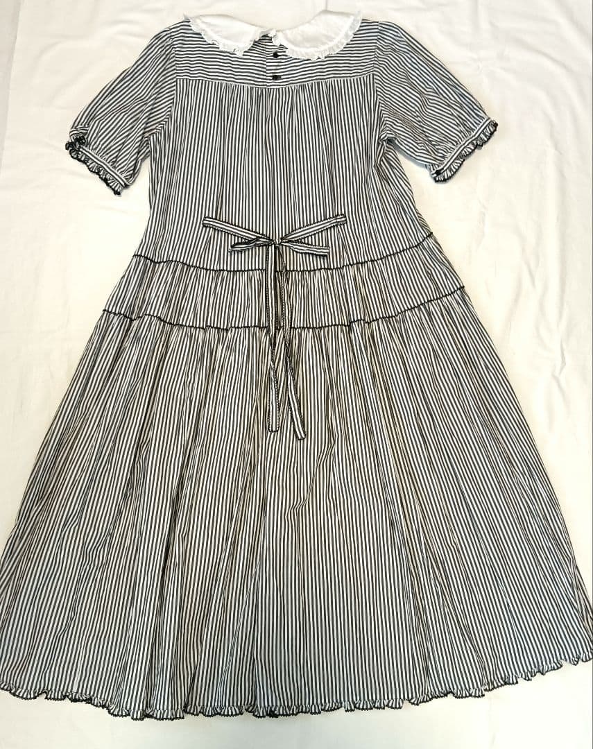 ピンクハウス　半袖ストライプワンピース