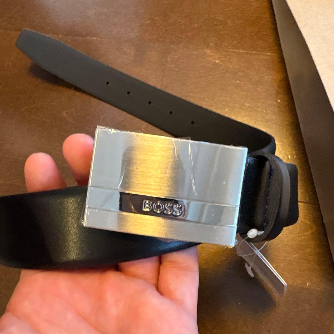⭐︎キスキス⭐︎　BOSS ブラックレザーベルト HBN10
