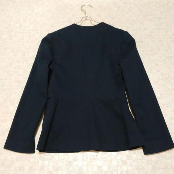 セオリー ノーカラージャケットパンツスーツ テーパード セットアップ ネイビー