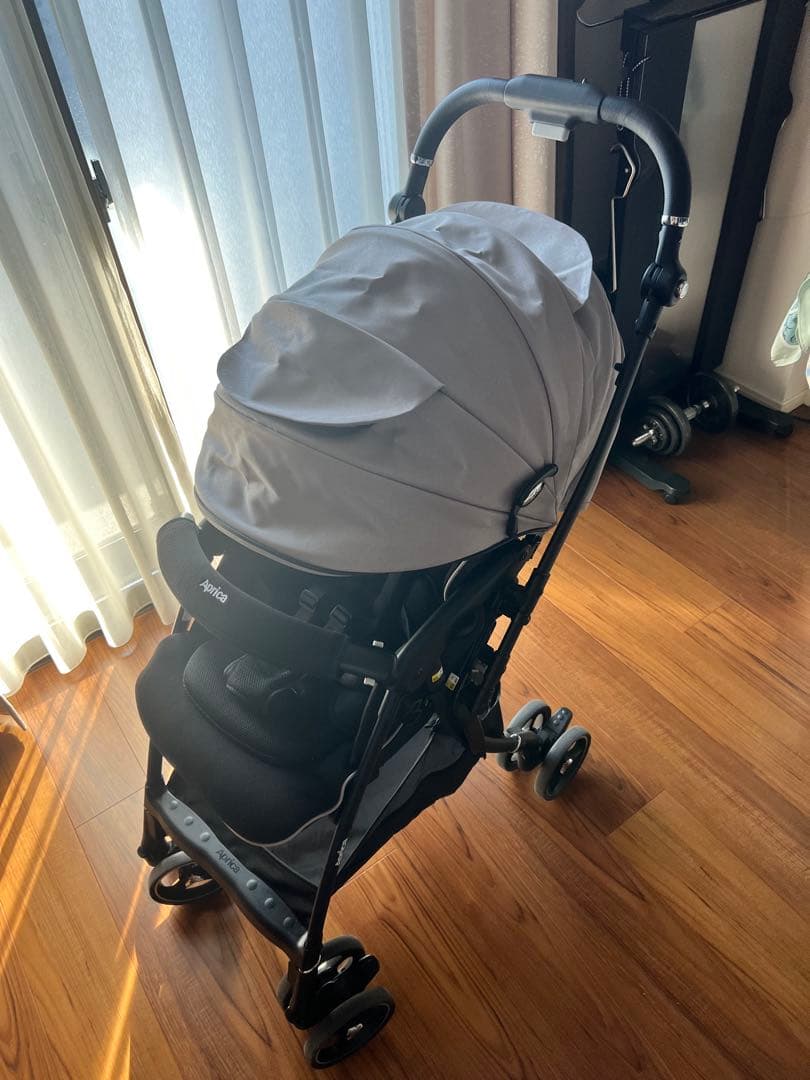 Aprica ベビーカー ラクーナクッションフリープラスAB 2024年4月購入