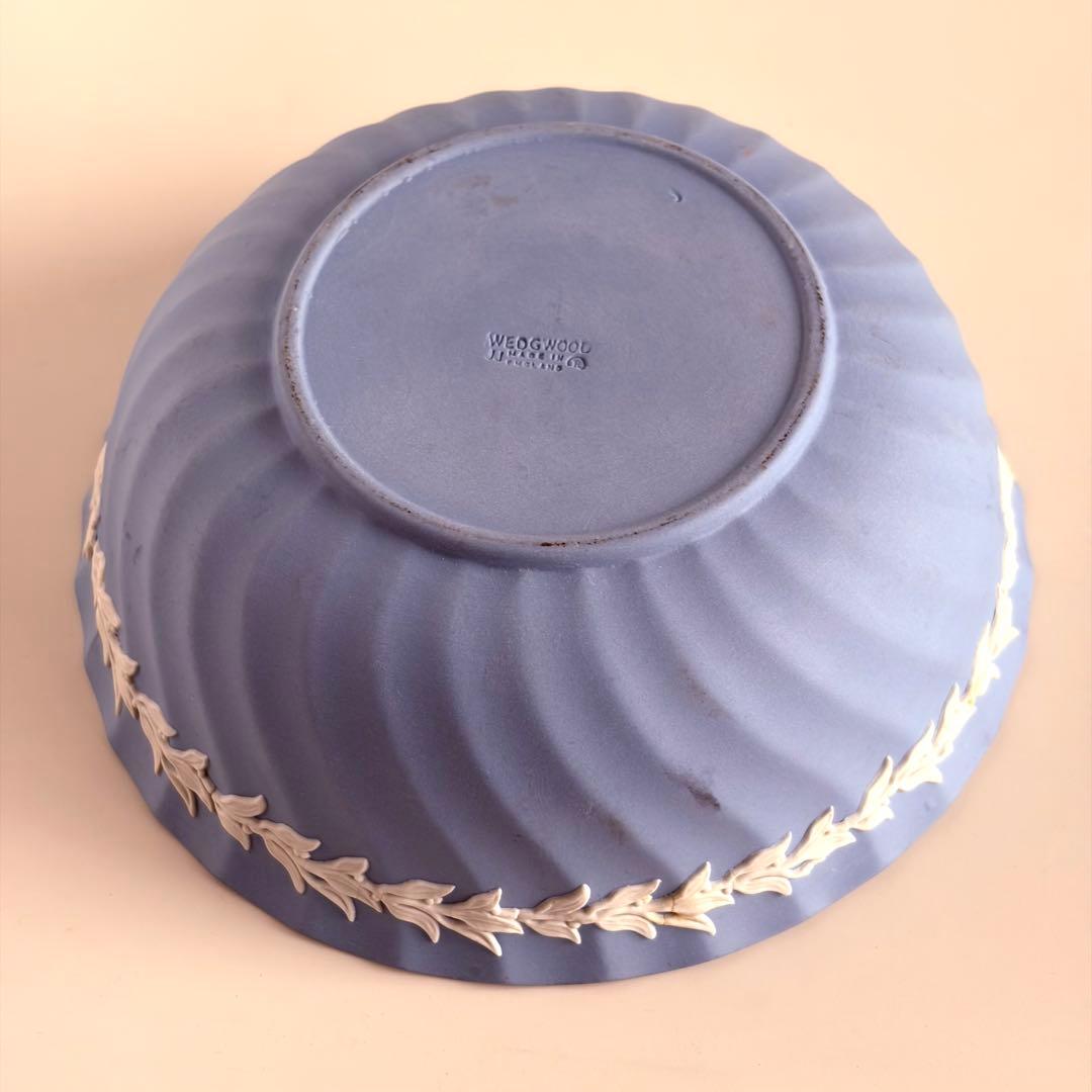 英国ヴィンテージ ウェッジウッド ジャスパーウェア 蓋付き 化粧箱 ペールブルー