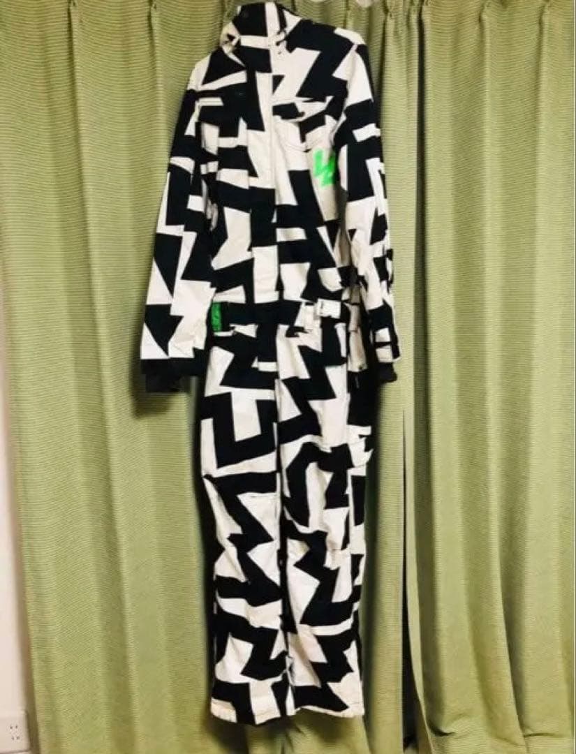 だ*だ様 エスティボ　スノーボードウェア　つなぎ　Mサイズ