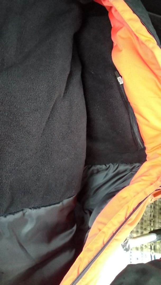 GENIOルースイソンブラ フード付き中綿コート