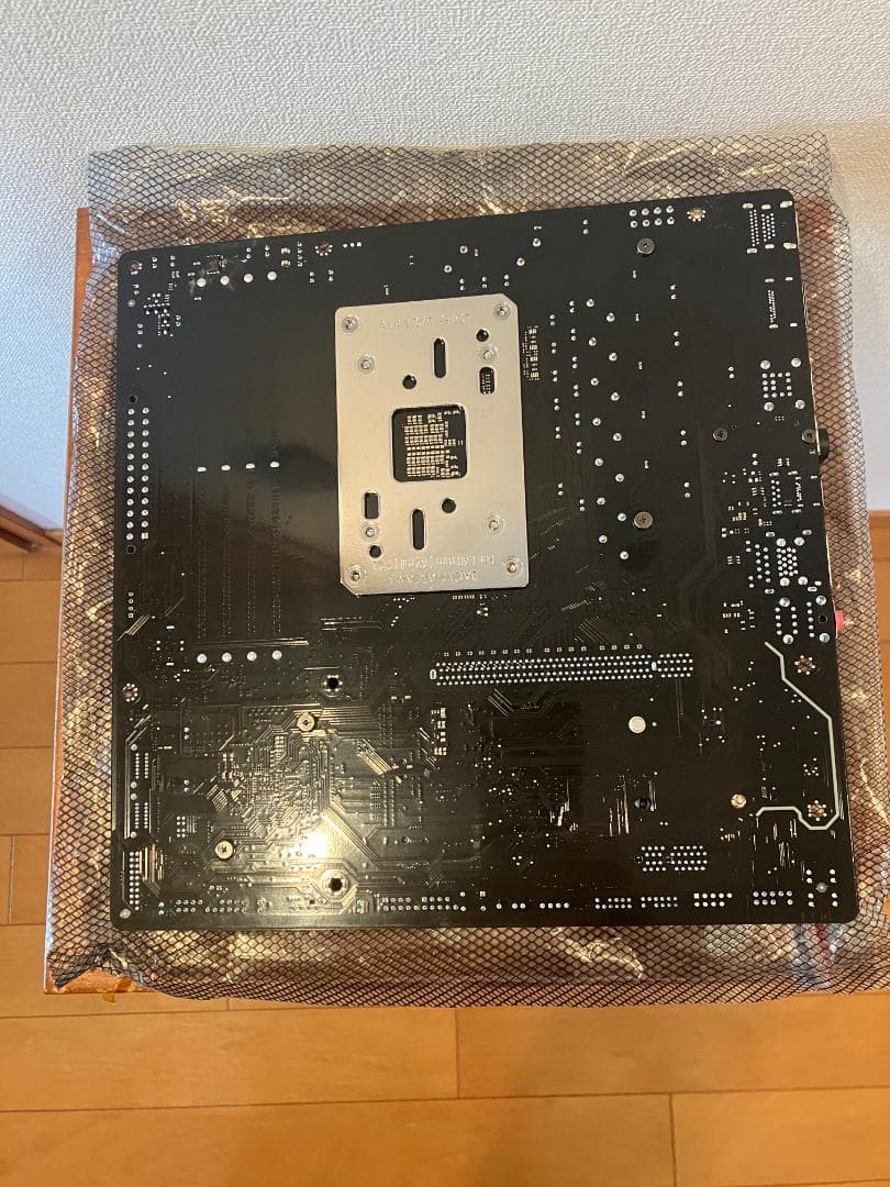 GIGABYTE B650M GPLUS WIFI(rev1.3) マザーボード