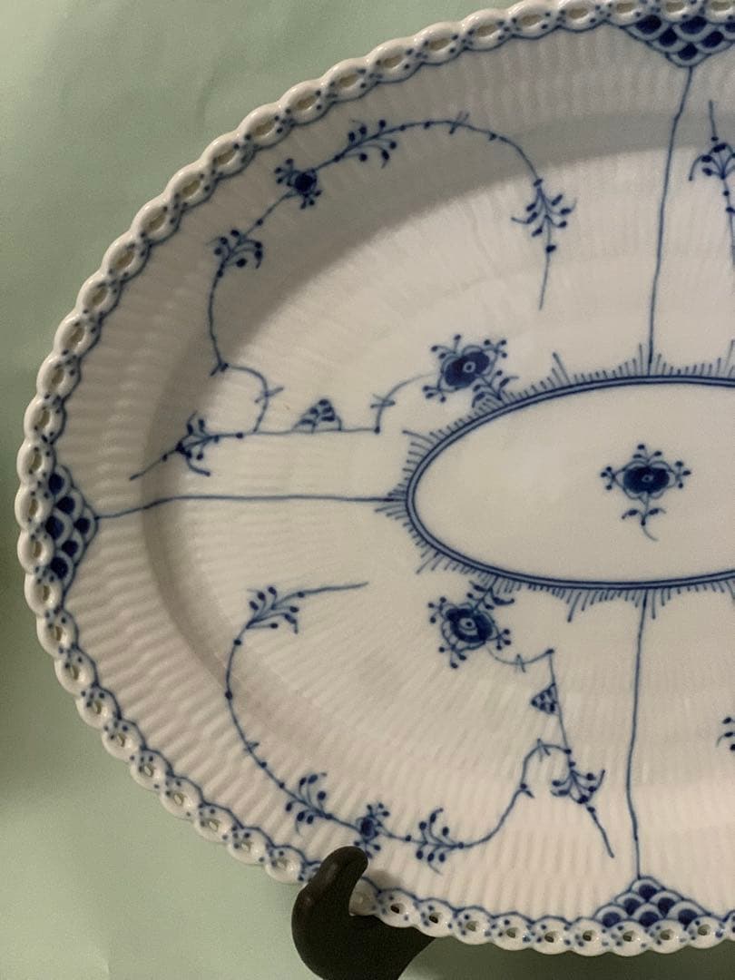 ロイヤルコペンハーゲン　ブルーフルーテッドフルレース　楕円大皿