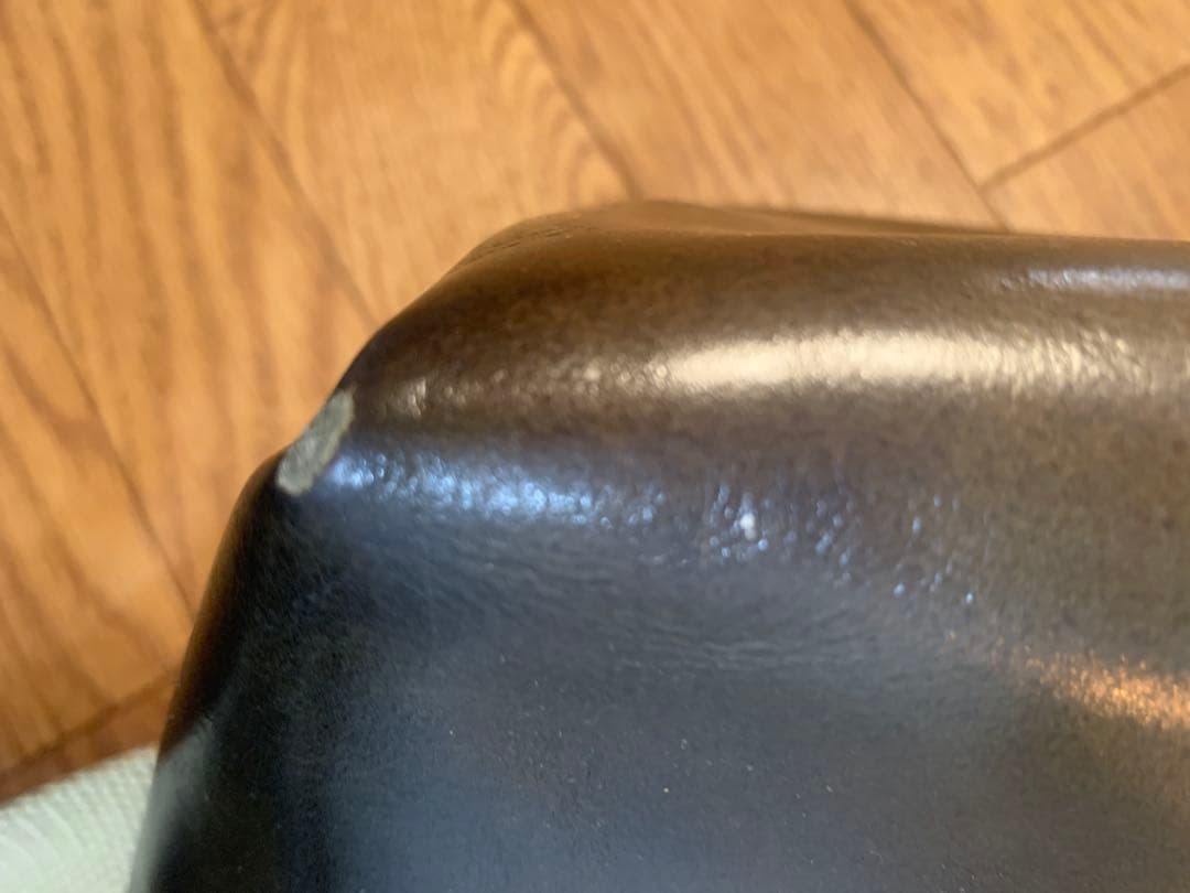 uni&co レザーメッセンジャーバッグ 深緑 カーキ ユニアンドコー ②