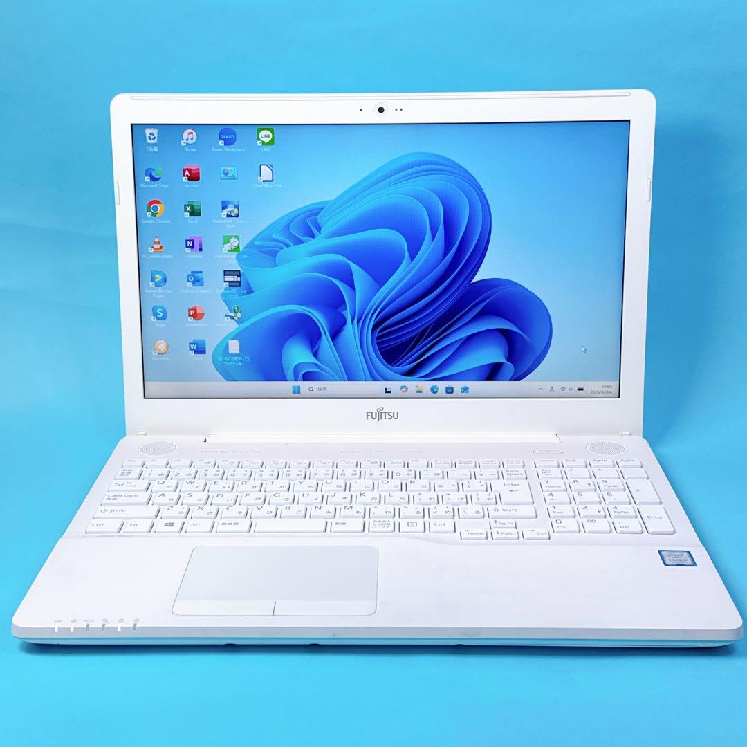 Office2024‼️新品SSD i7 windows11⭐️薄型ノートパソコン