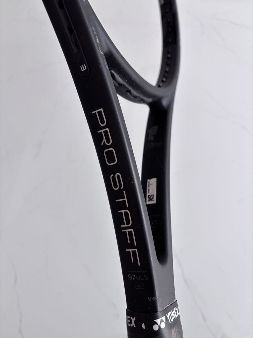 Wilson Pro Staff ブラック テニスラケット　ロジャーフェデラー