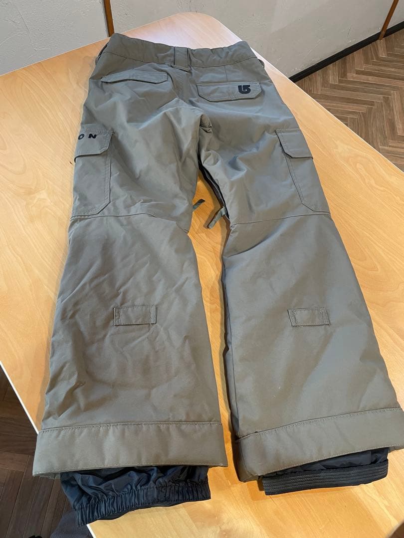 スノーボードウェア　Burton キッズ用　サイズ140