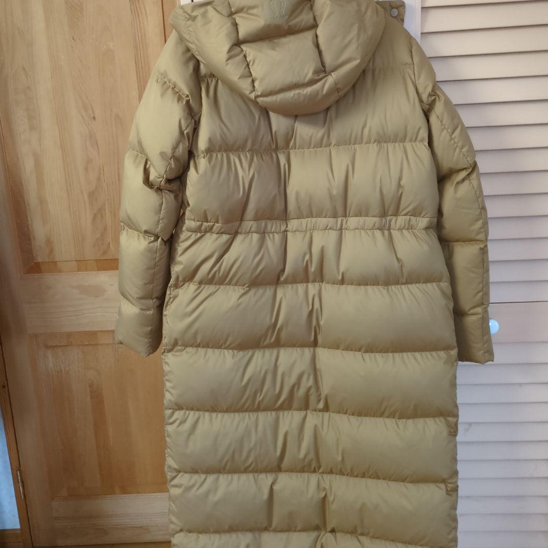 ルルレモンワンダーパフダウンコート サイズ4！