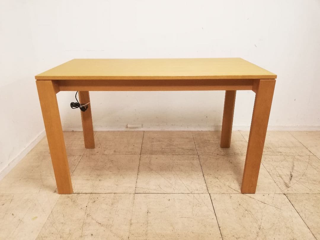 モデルルーム展示品 カリモク家具 オーク材 ダイニングテーブル