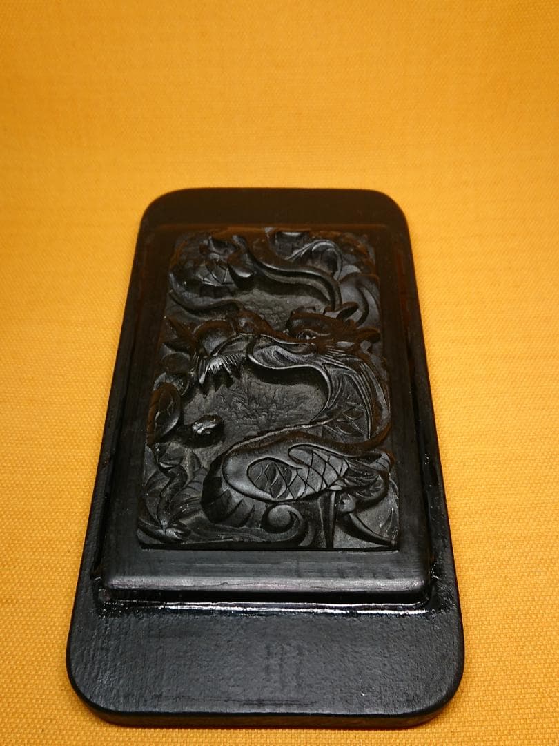 壁掛け　龍　石彫　彫刻　置物　インテリア　工芸品　美術品　A1051