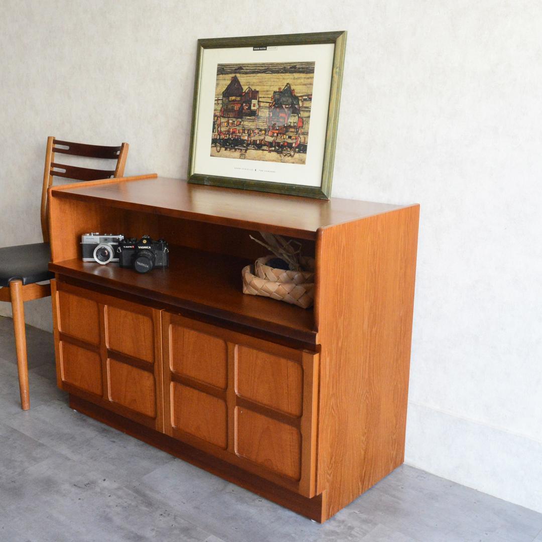 Nathan ネイサン レコードキャビネット テレビ台 AVボード サイドボード