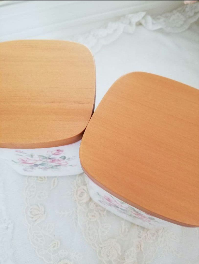 イマン imane ビビアンピンク 四角木蓋キャニスター2個セットホーロー