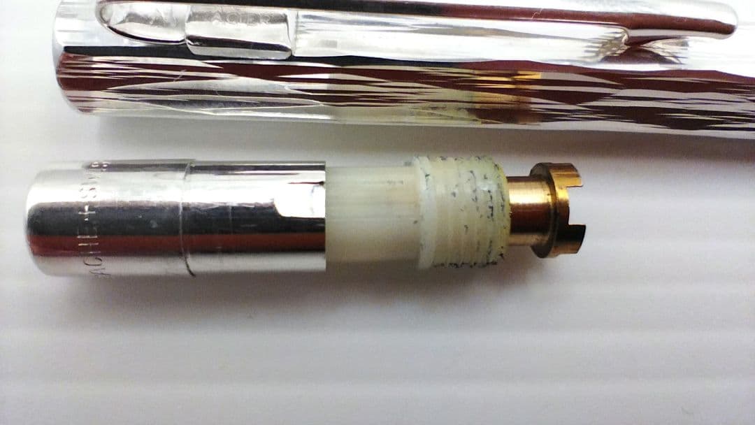 カランダッシュ　 CARAN D'ACHE　エクリドール　ボールペン