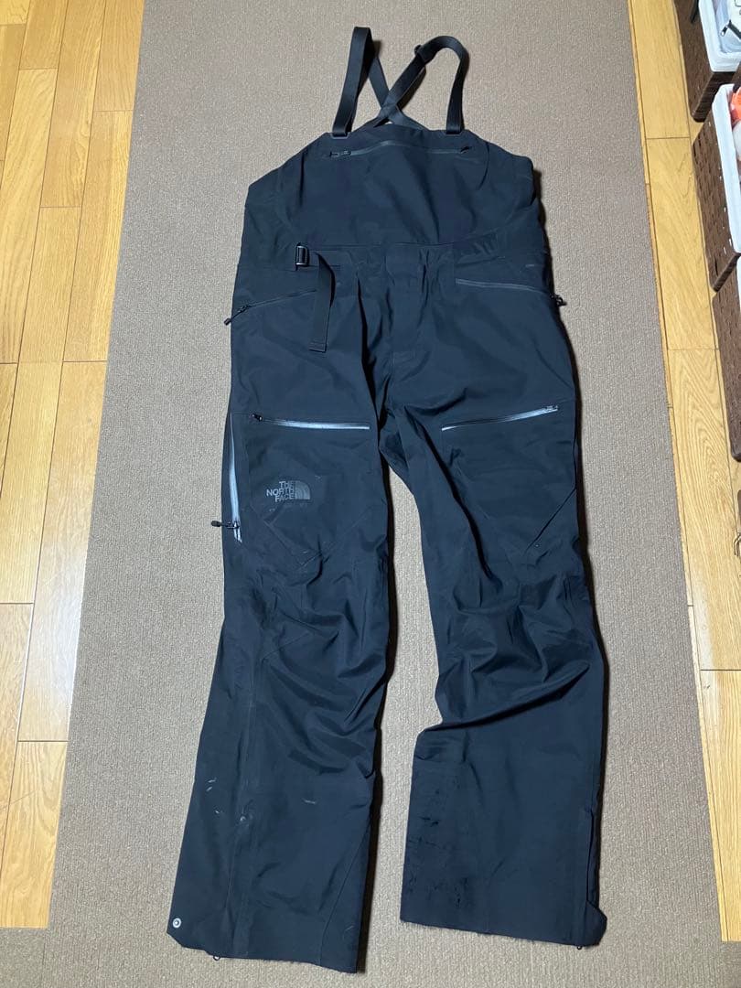 スノーボード用ブラックオーバーオール