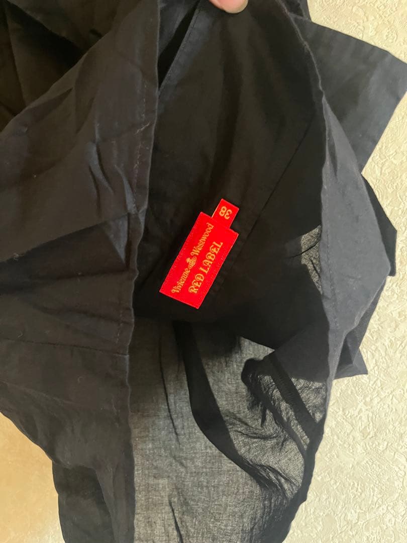 ヴィヴィアン　変形　シャツ