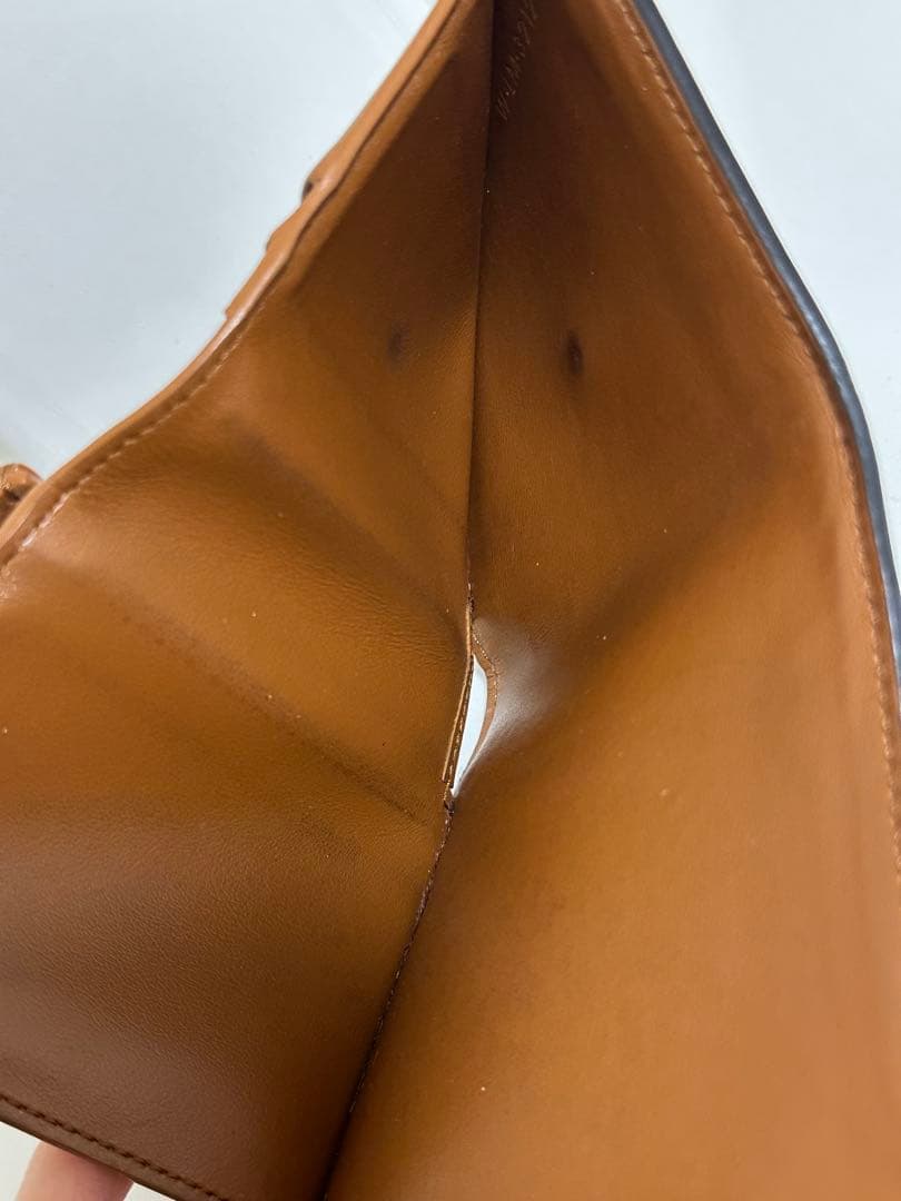 【値下げしました】チェック柄 三つ折り財布 ゴールド金具