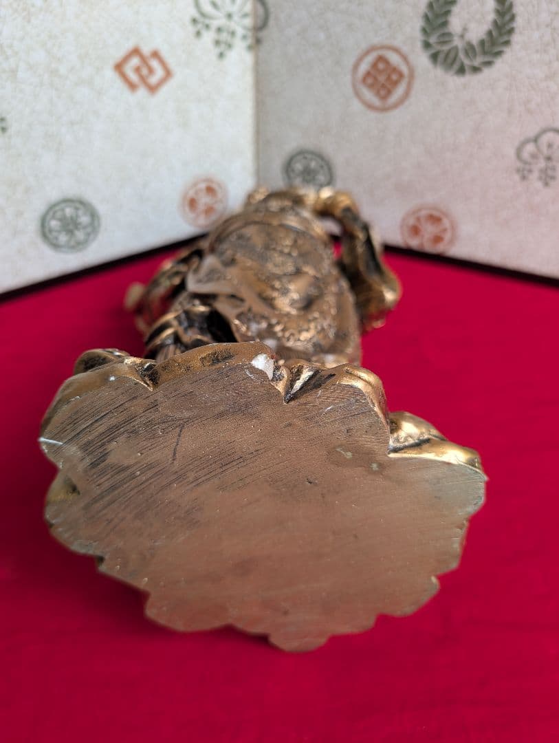 工芸　彫刻　関羽　関公　三国志　置物　立像　台付