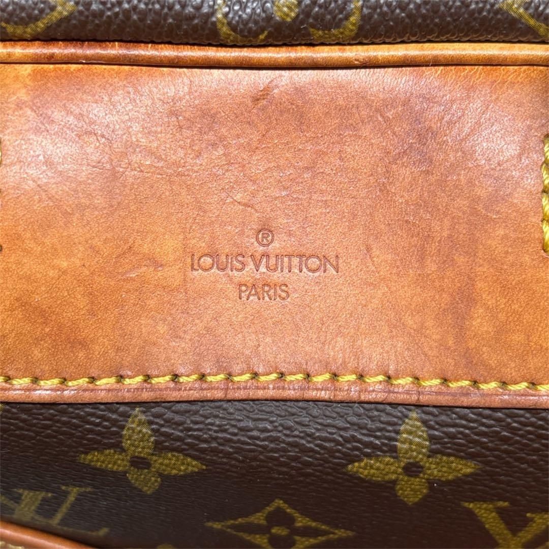 ルイ・ヴィトン モノグラム ドーヴィル ハンドバッグ M47270