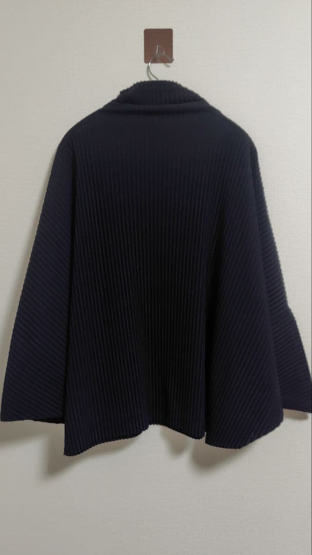 HOMME PLISSÉ ISSEY MIYAKE オムプリッセ　トップス　黒