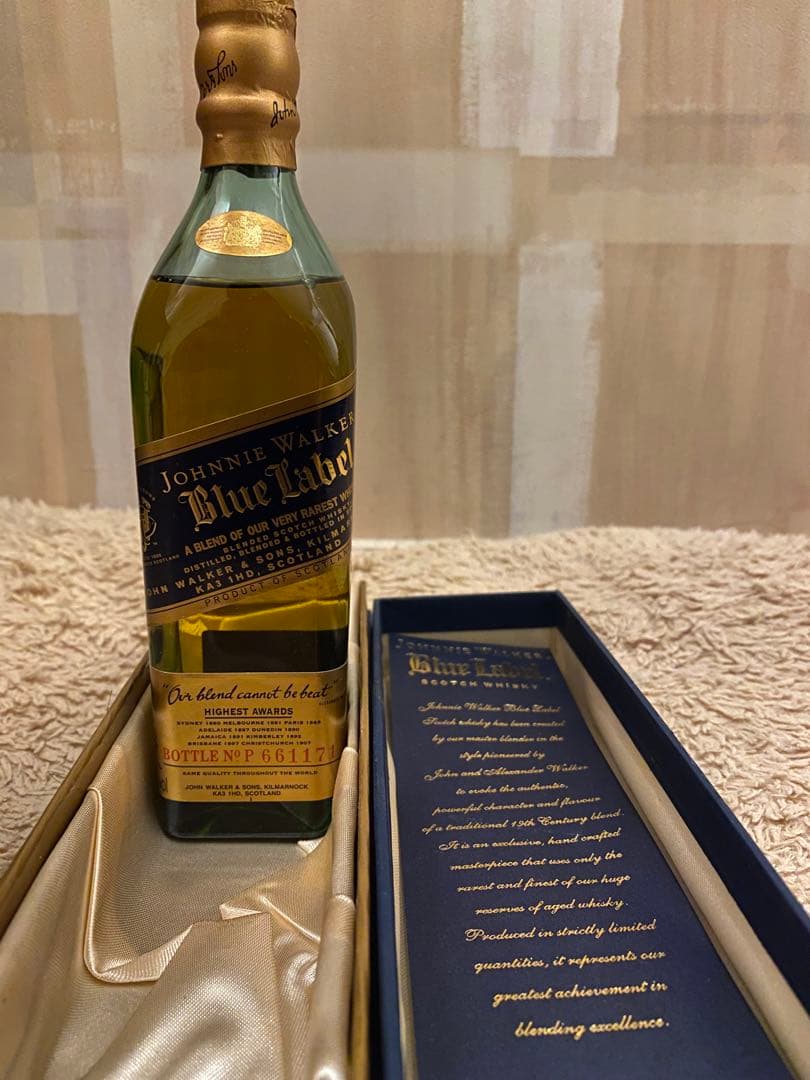 ジョニーウォーカー　ブルーラベル 箱入 台湾ラベル(新品)200ml