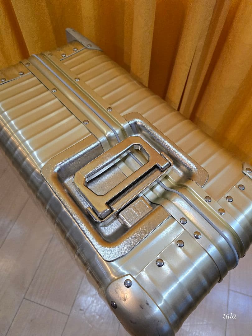 RIMOWA リモワ トパーズ ゴールド プルタブ TSAロック サイドハンドル