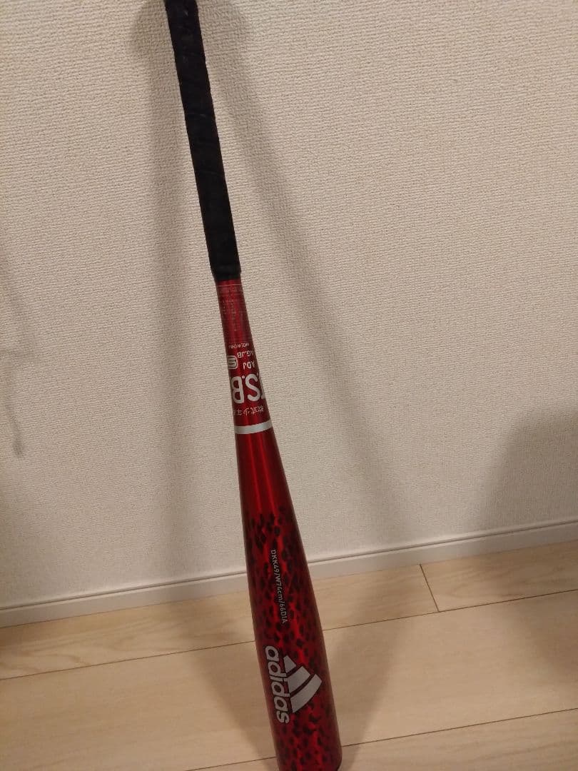 adidas 軟式バット レッド　山田哲人トリプルスリーモデル