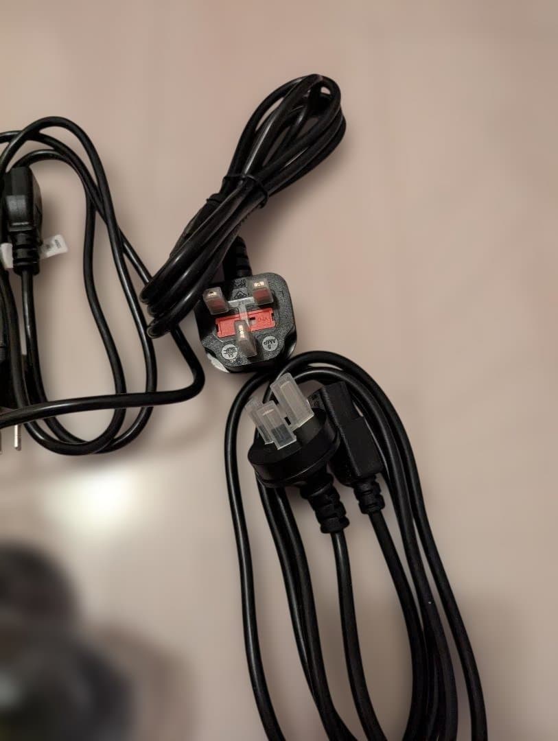 t*4様 Wahoo KICKR WFBKTR122 カンパ&SHIMANOスプ