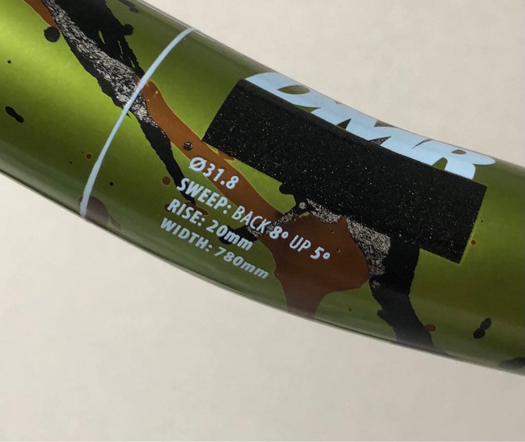 DMR BIKES liquid camo Green 　ステム＆ライザーバー