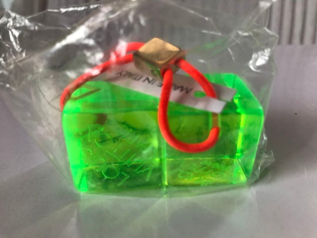 ルイヴィトン　ヘアゴム　★レア★人気完売品★ ネオンカラー　グリーン　オレンジ