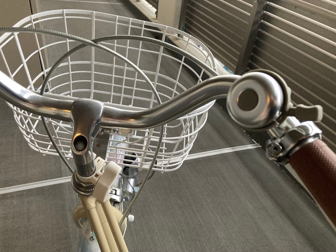 リコリーナ　シティサイクル ベージュ 24インチ