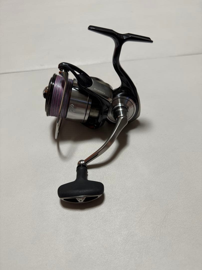 24セルテート　 LT3000-CH スピニングリール