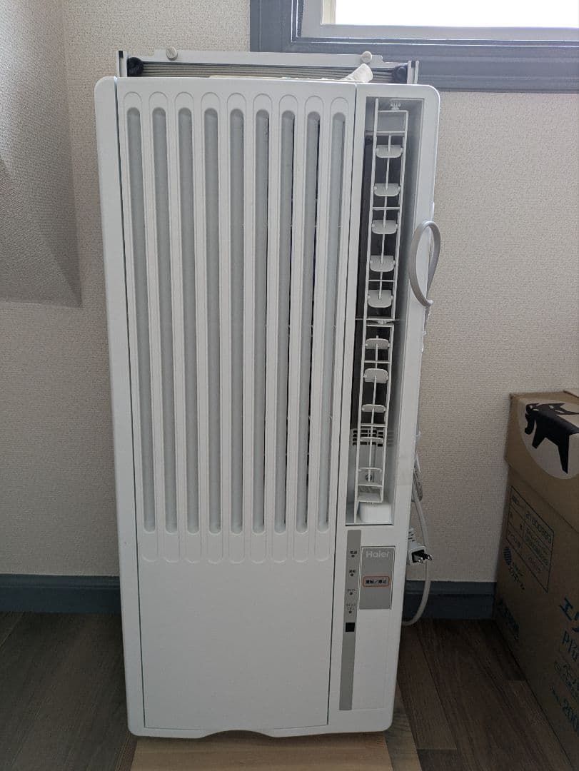 ハイアール　ルームエアコン　窓エアコン 2022年製 JA-16w