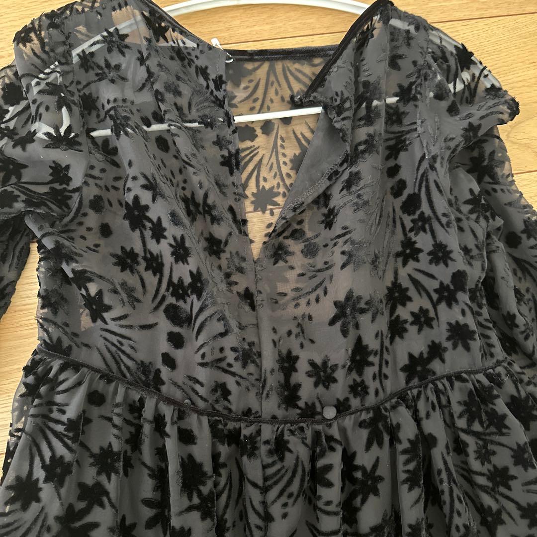 mystic ブラック 花柄ベロアワンピース