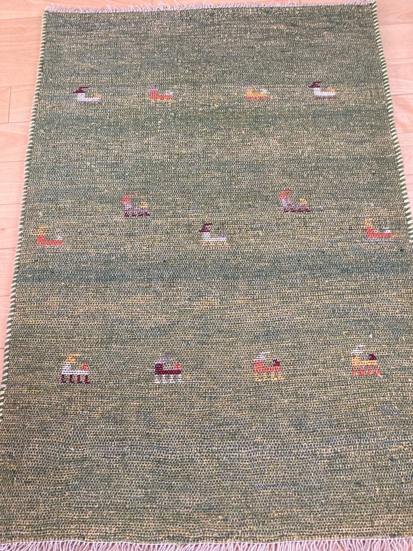 イラン産　ギャベ　手織り　ウール